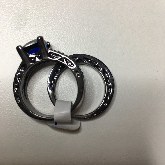 ring - Picture 8 of 8